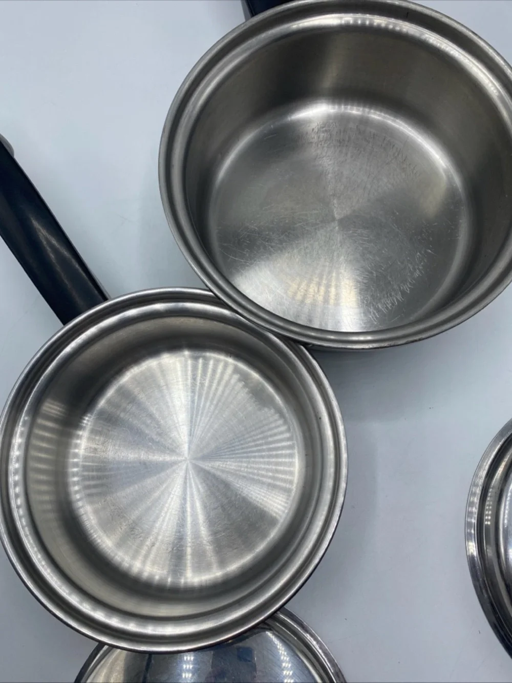 2x SOCIETY SENSI-TONE Cookware Ultrex 7 T304S Sauce Pans/Lids Stainless Steel